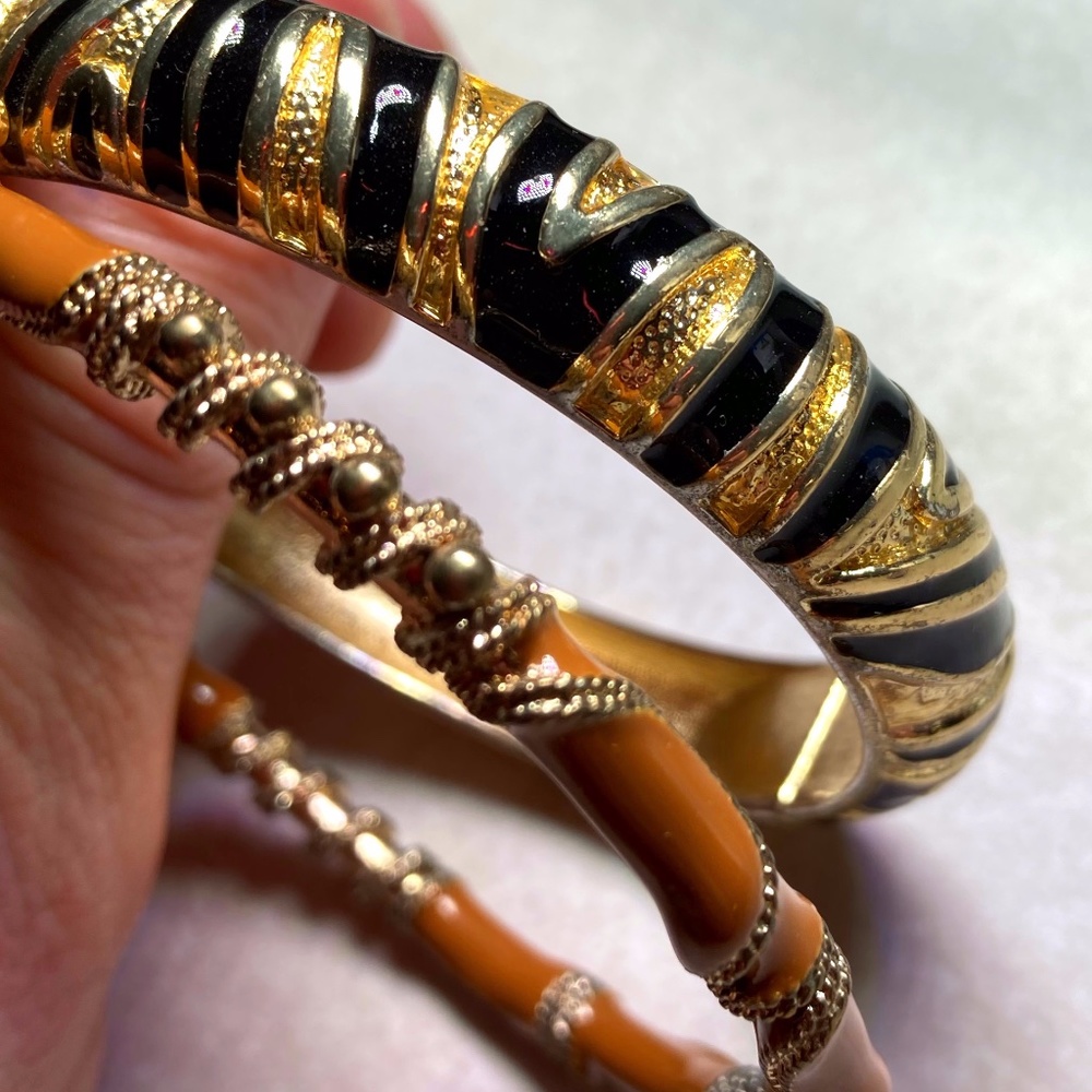 17 costume bangle/bracelet LOT!